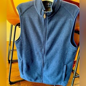 Men’s vineyard vines vest